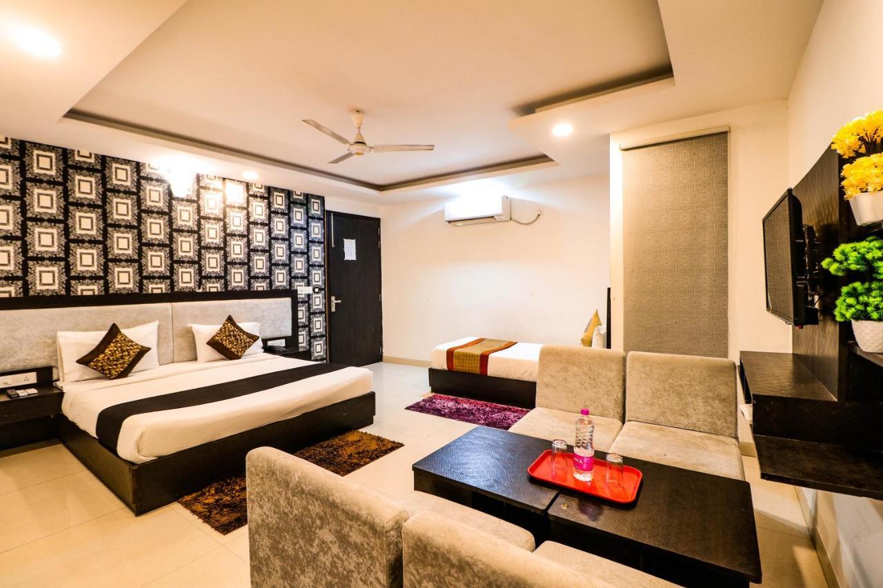 Hotel Olive Zone Near Delhi Airport Nova Deli Exterior foto
